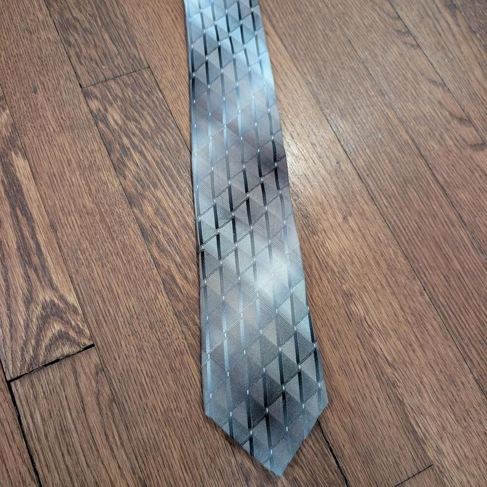 Van-heusen Men's Silver and Grey Accessory